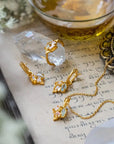 Three Petals • Necklace Ananda Soul