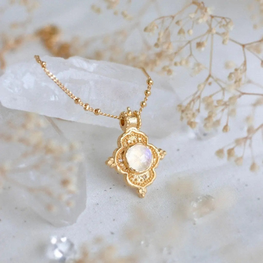 Into The Light • Necklace Ananda Soul