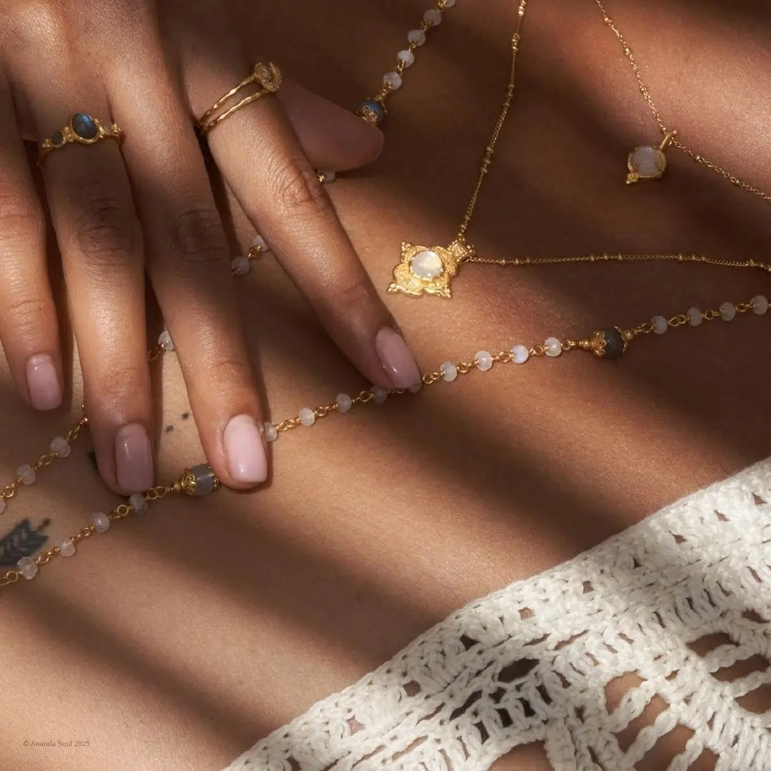 Into The Light • Necklace Ananda Soul