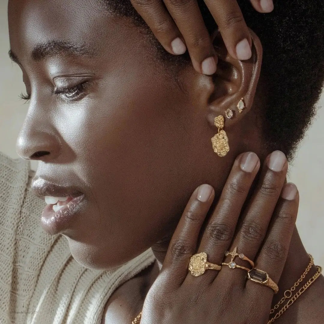 Soul Wisdom • Stud Earrings Ananda Soul