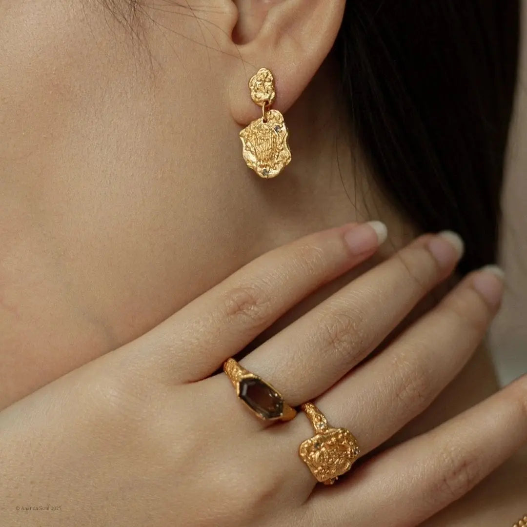 Soul Wisdom • Stud Earrings Ananda Soul