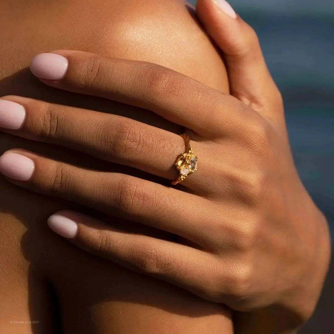 3 Petals • Ring Ananda Soul