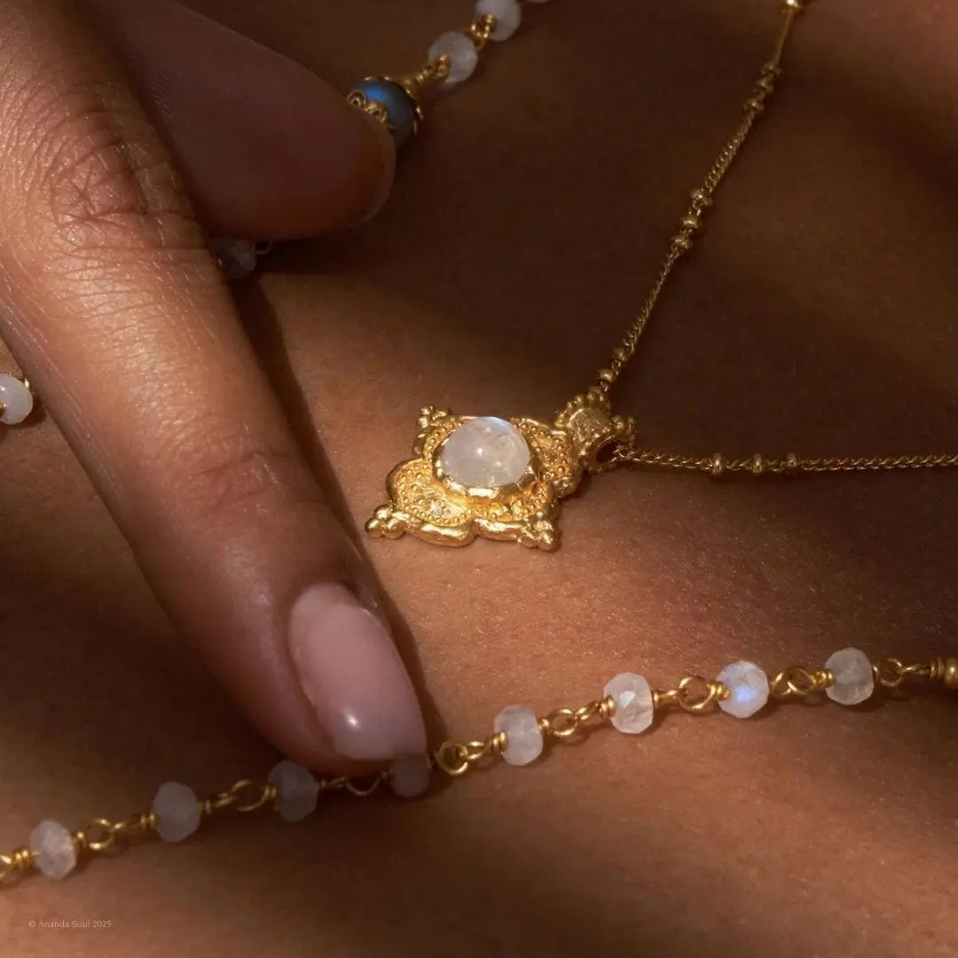 Into The Light • Necklace Ananda Soul