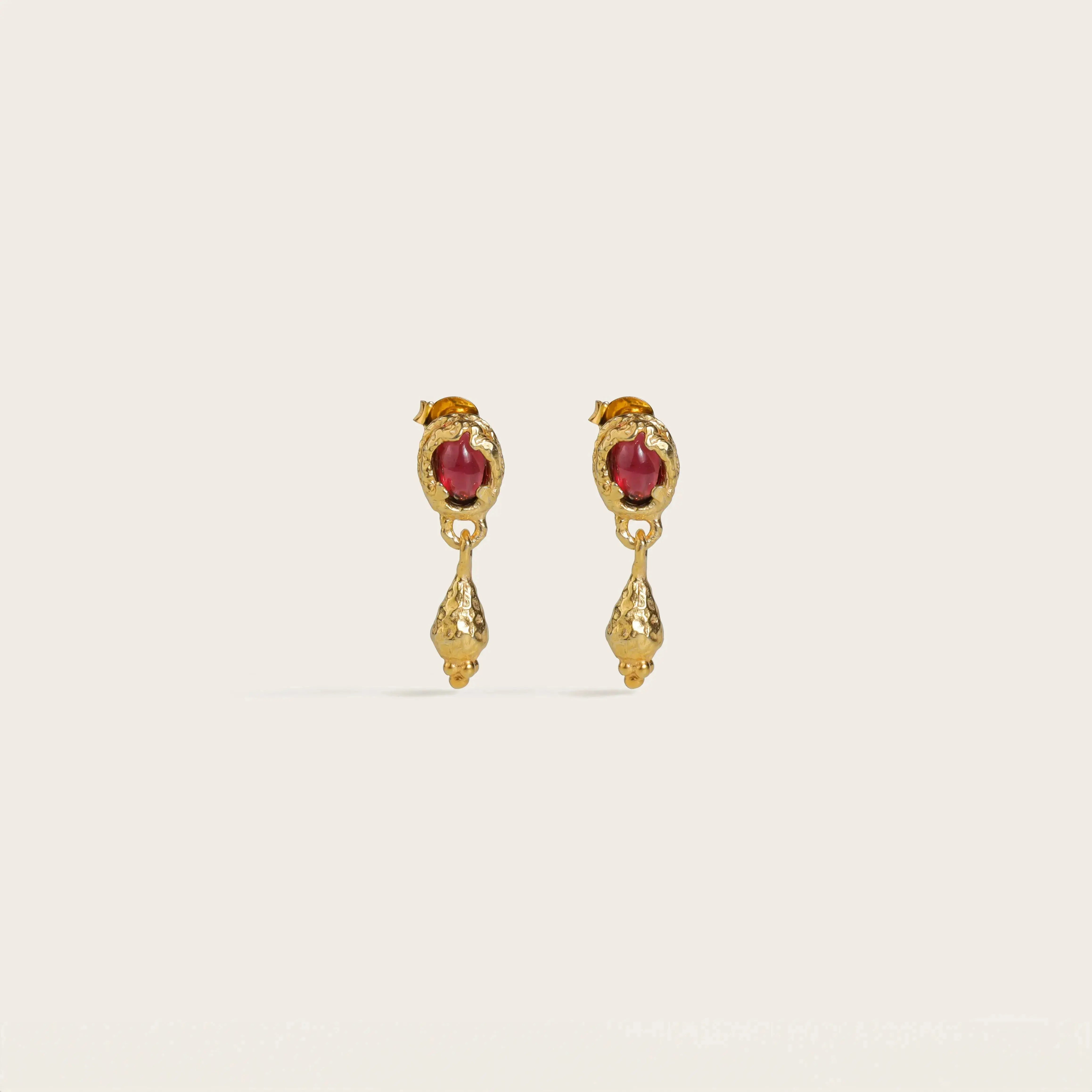 Akhilanda's Embrace • Stud Earrings Ananda Soul