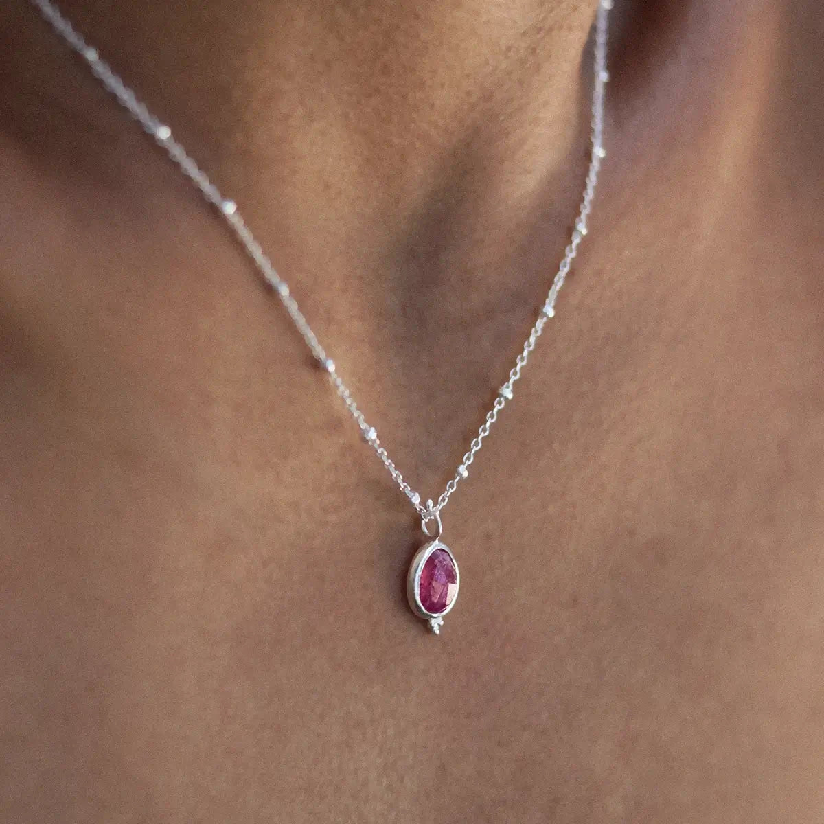 Gentle Heart • Necklace Sterling Silver