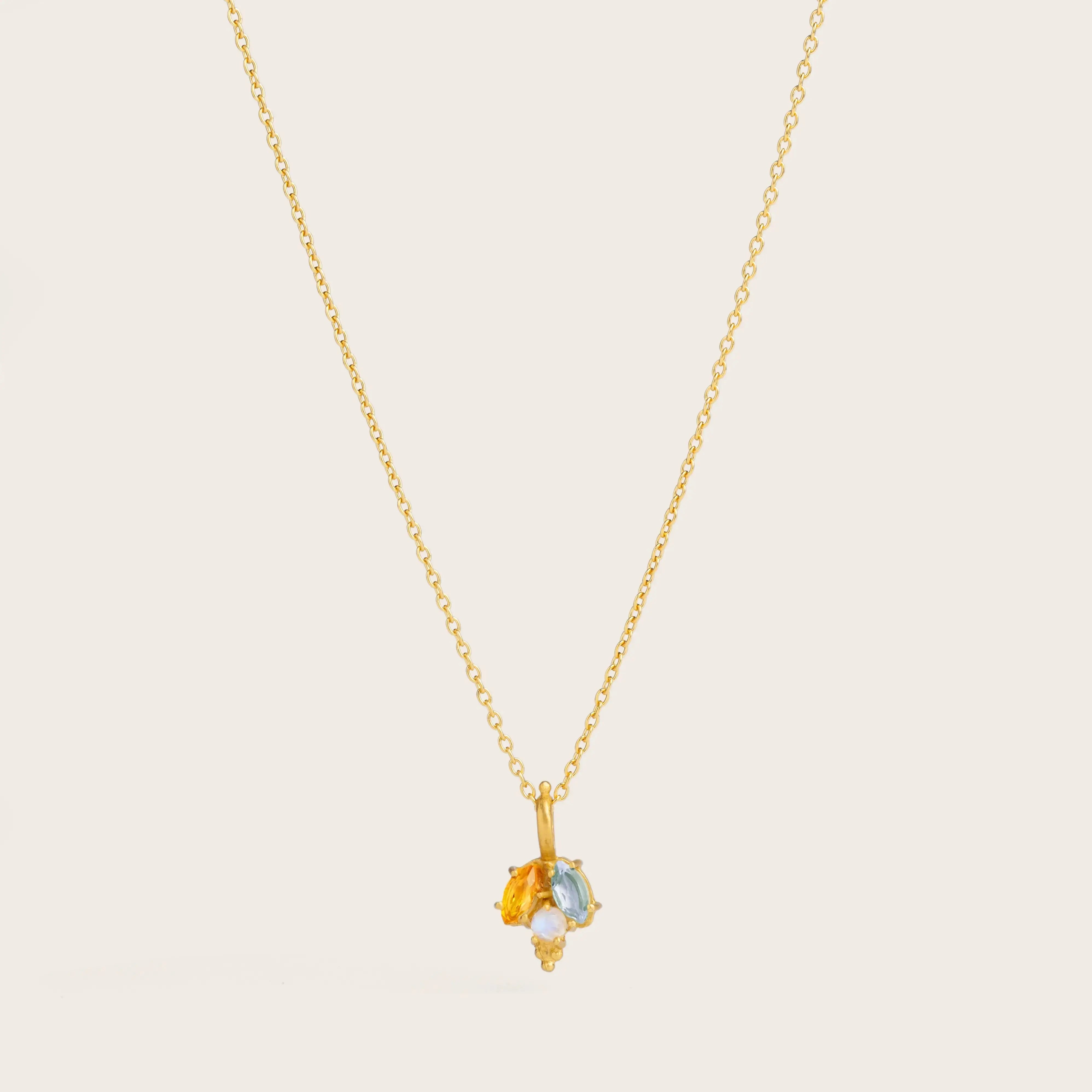 Three Petals • Necklace Ananda Soul