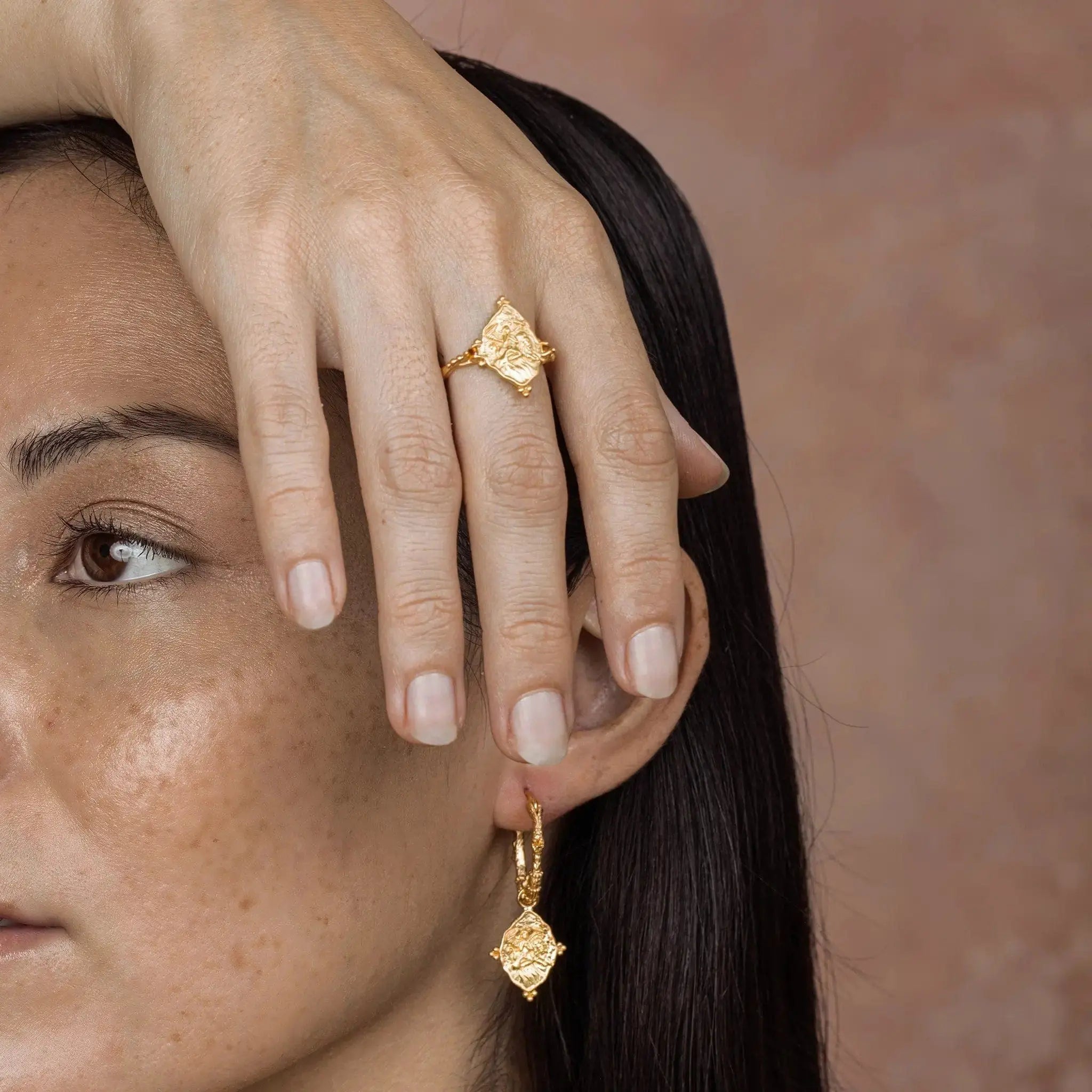 Gentle Devotion • Ring Ananda Soul