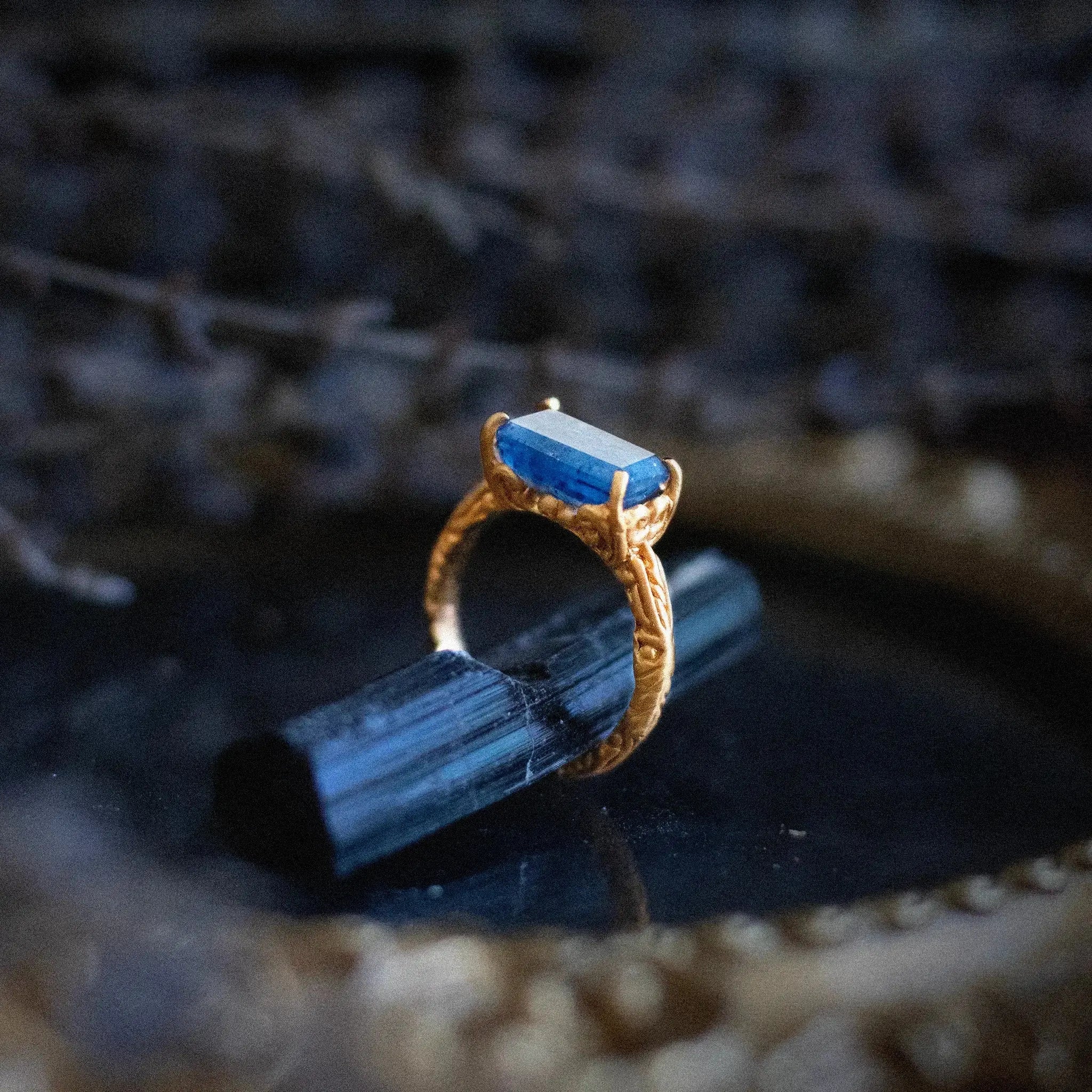 In Time • Ring (Large Kyanite) Ananda Soul