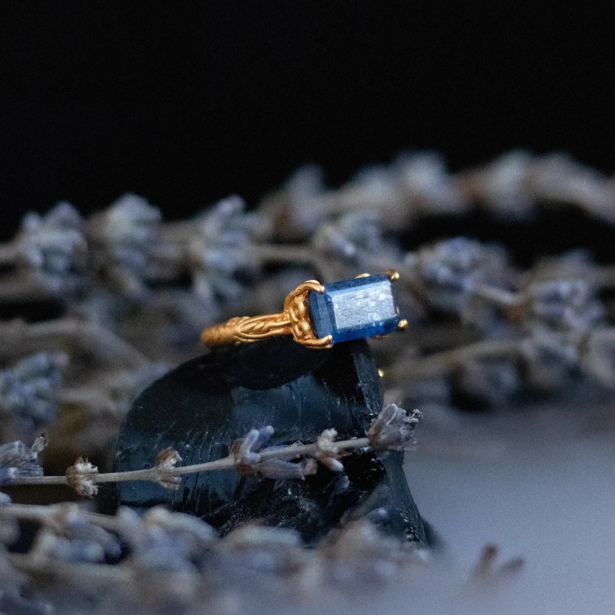 In Time • Ring (Large Kyanite) Ananda Soul