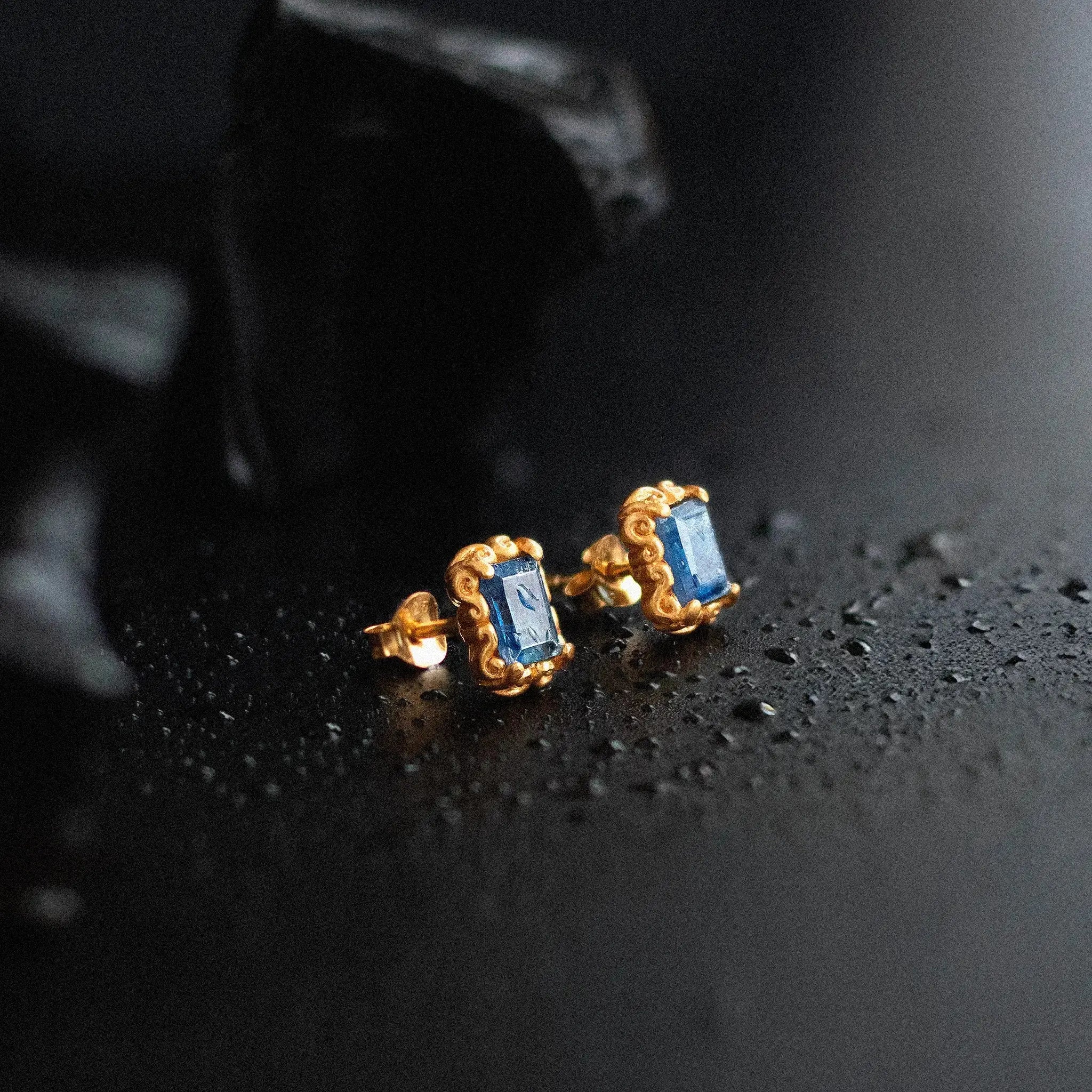 In Time • Stud Earrings Ananda Soul