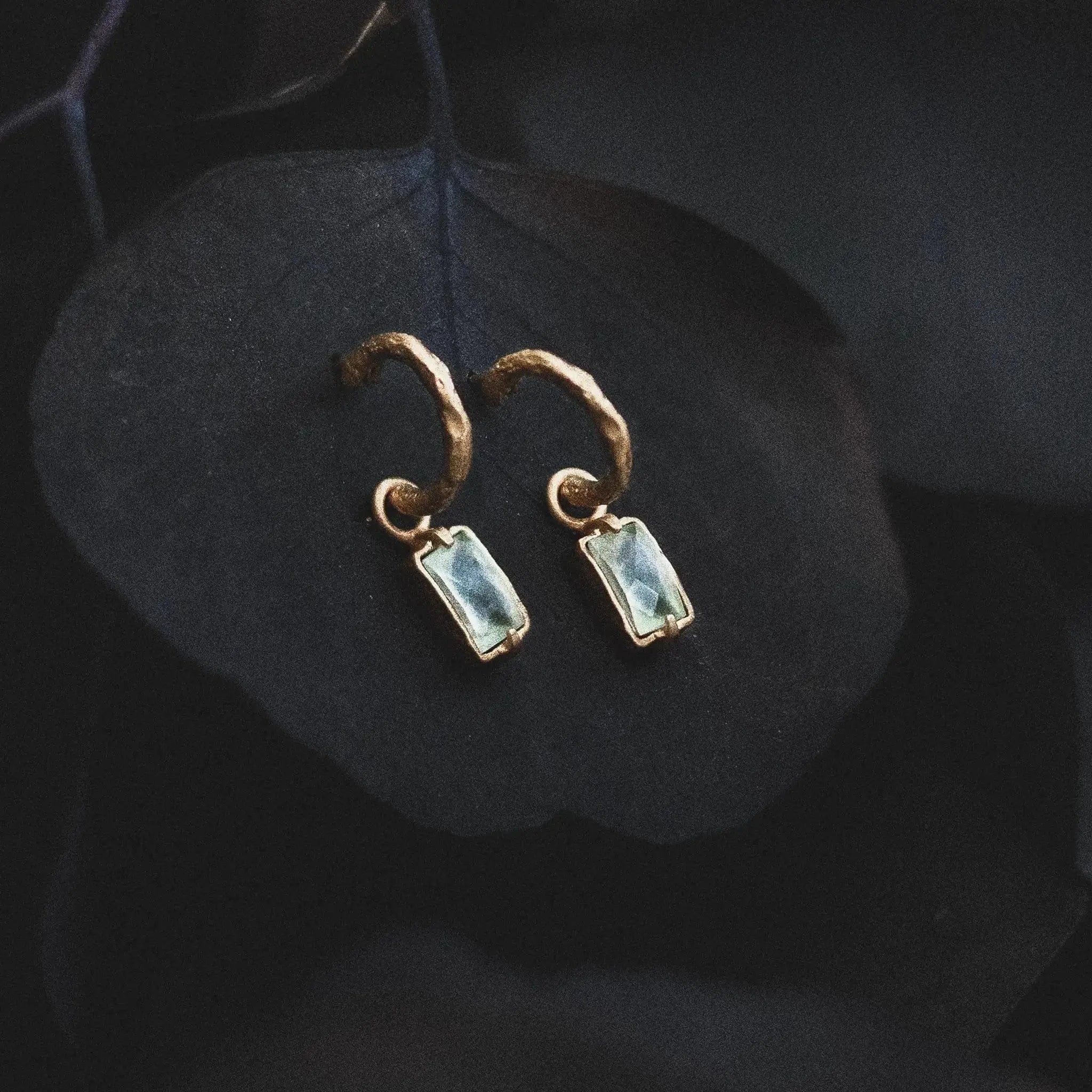 Resting Heart • Hoop Earrings Ananda Soul