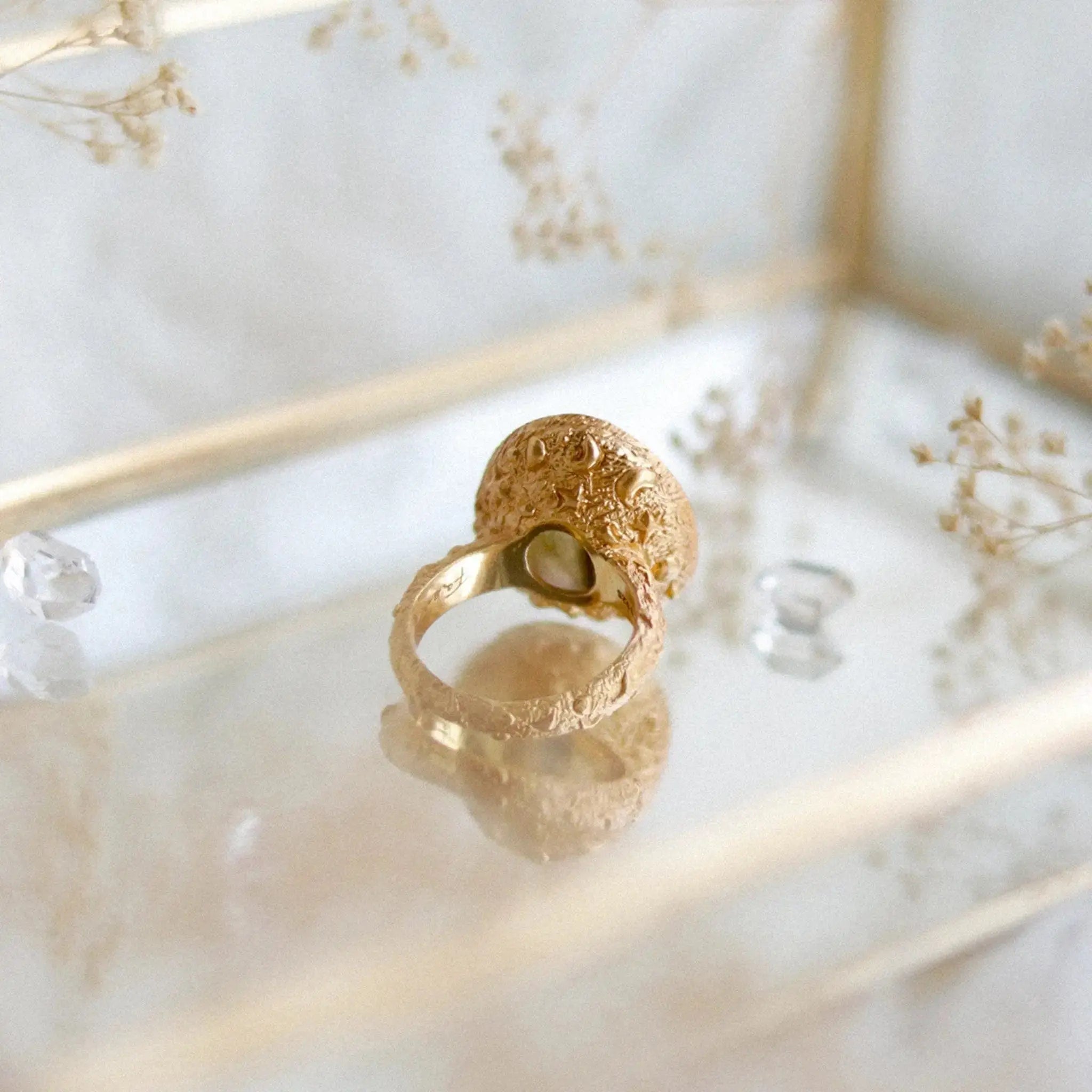 From Darkness to Light Ring • Labradorite Ananda Soul