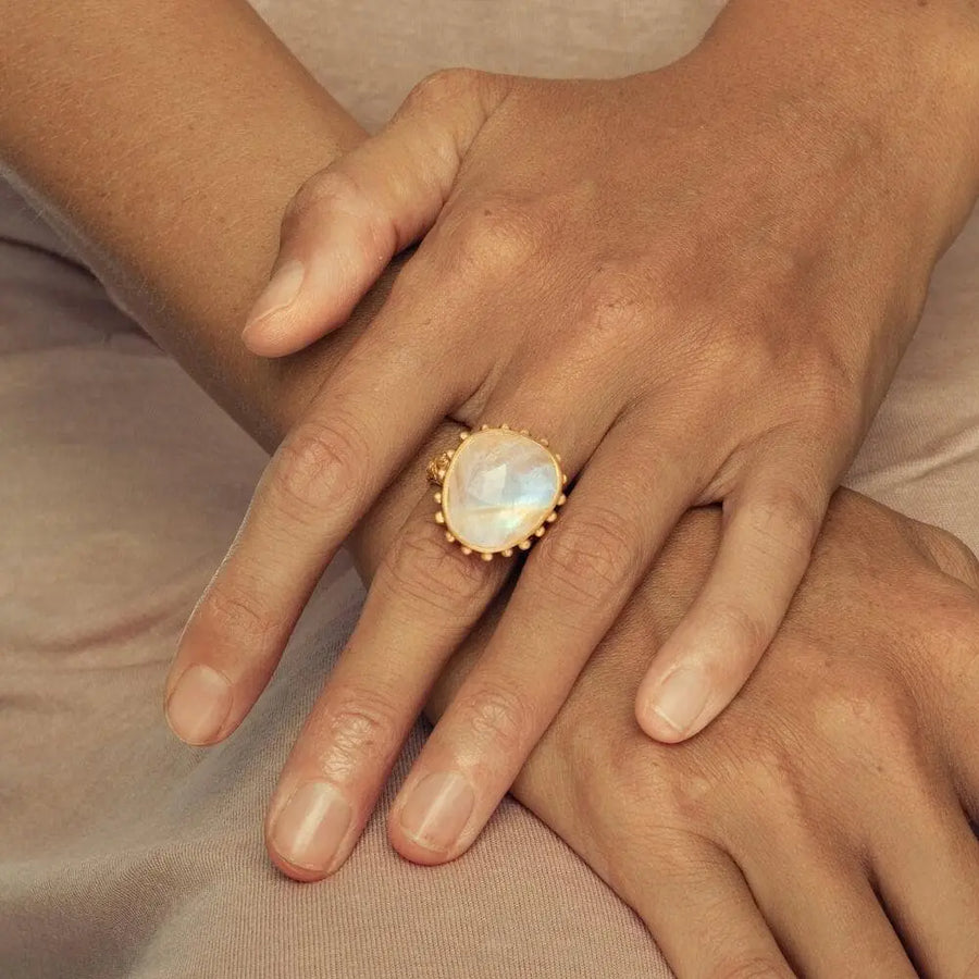Wise Wild & Free Ring • Moonstone Ananda Soul