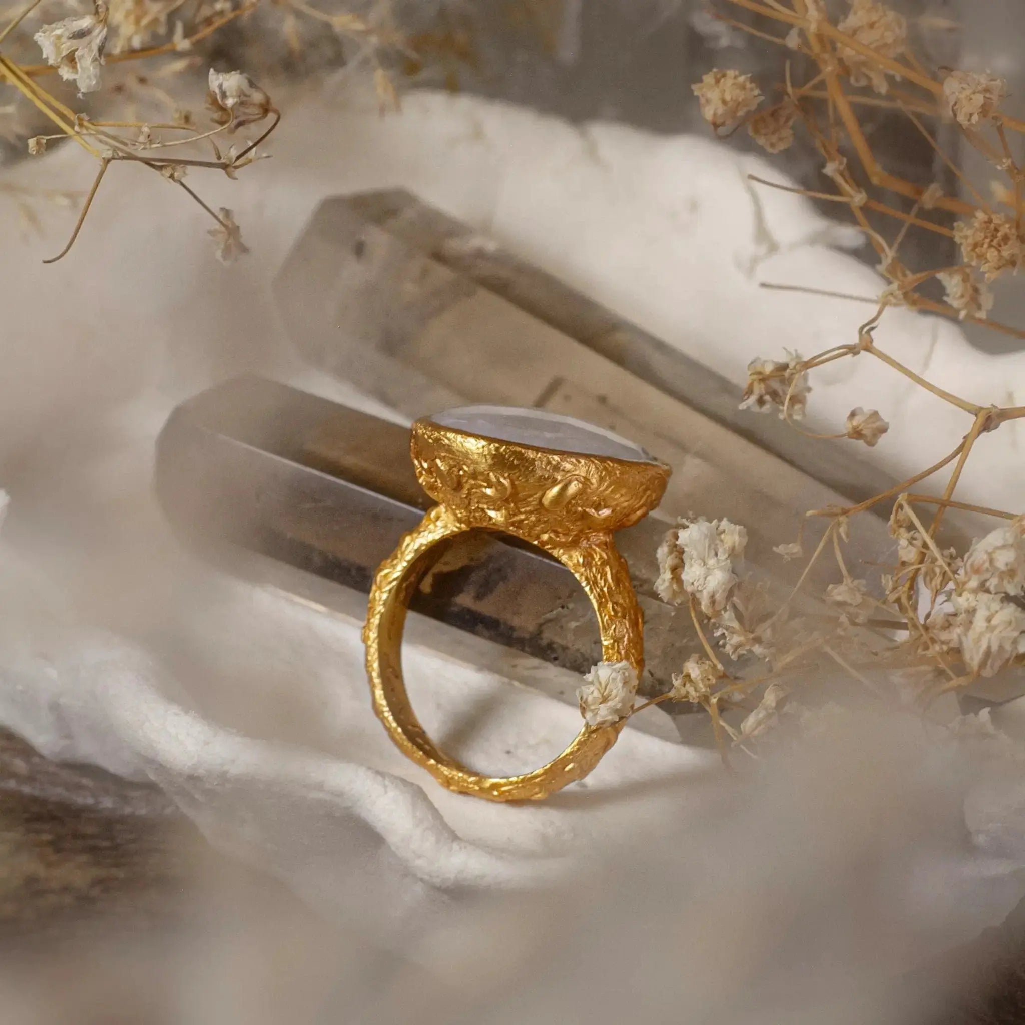 From Darkness to Light Labradorite & Moonstone • Ring Ananda Soul