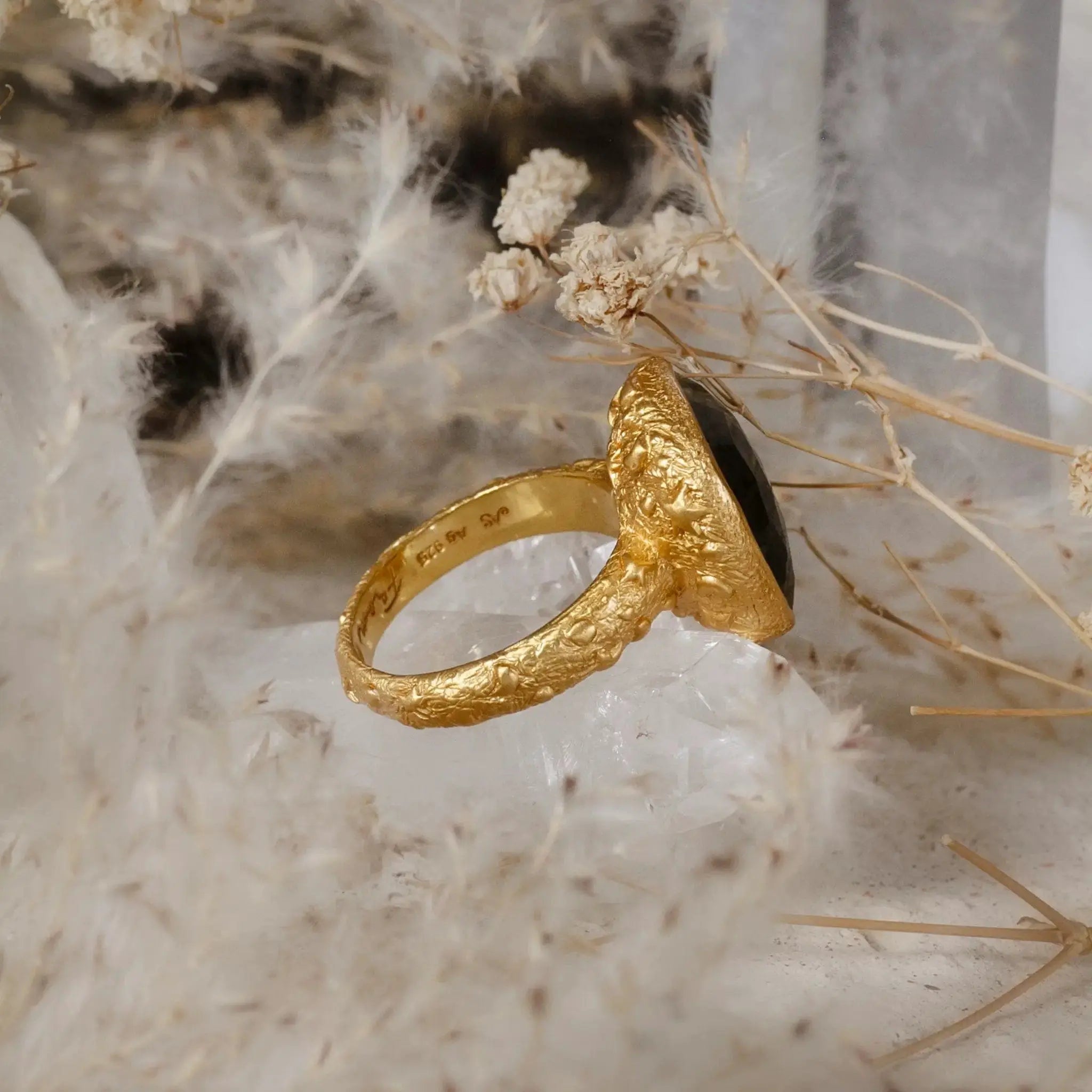 From Darkness to Light Labradorite & Moonstone • Ring Ananda Soul